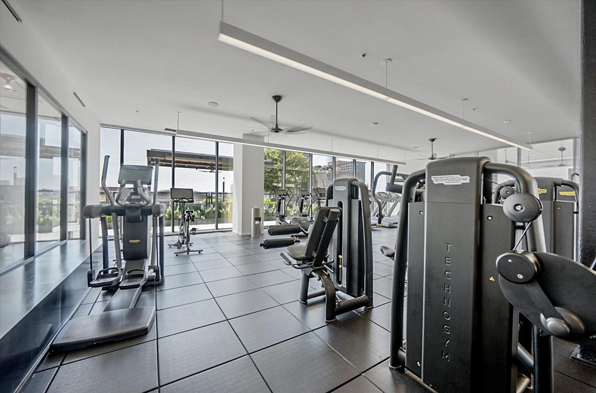 Global Luxury Suites Nashville Downtown 外观 照片